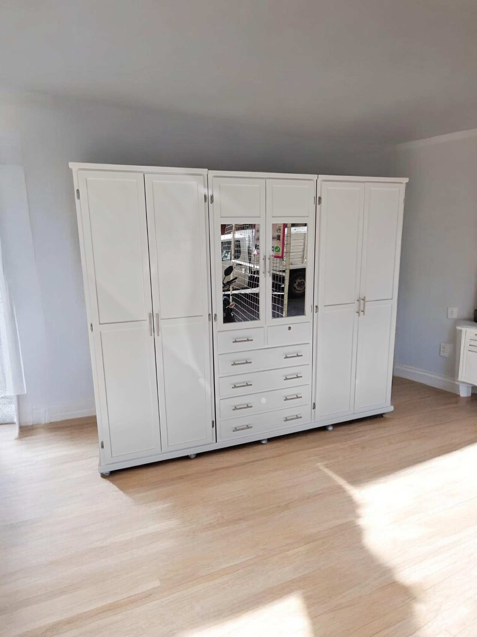 Closet Torres liso con correderas de metal